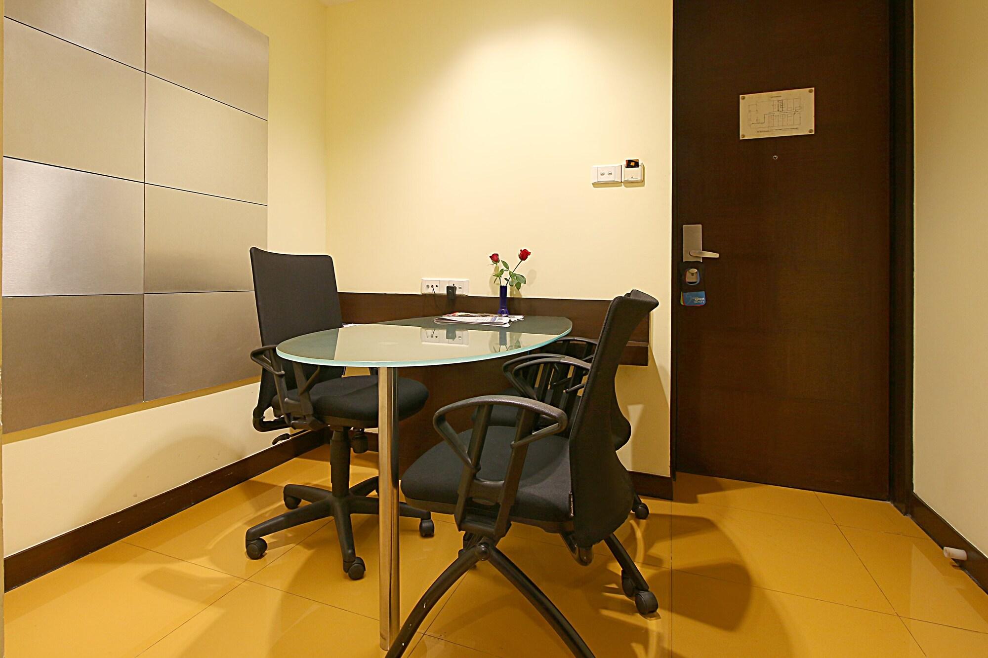 Studio Estique 3* Pune