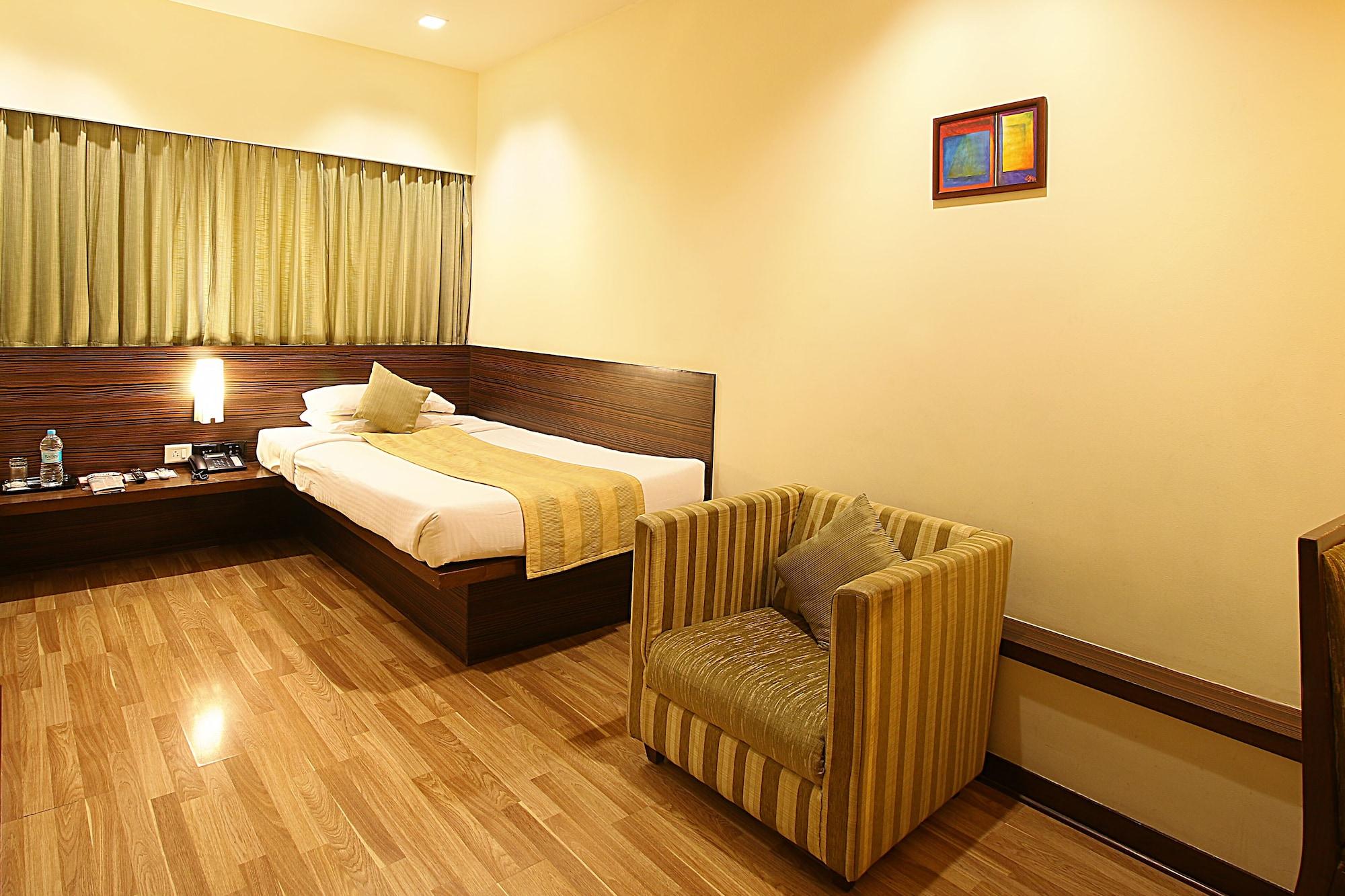 Studio Estique Hotel 3*