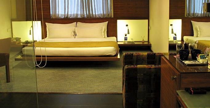 Studio Estique Hotel Pune