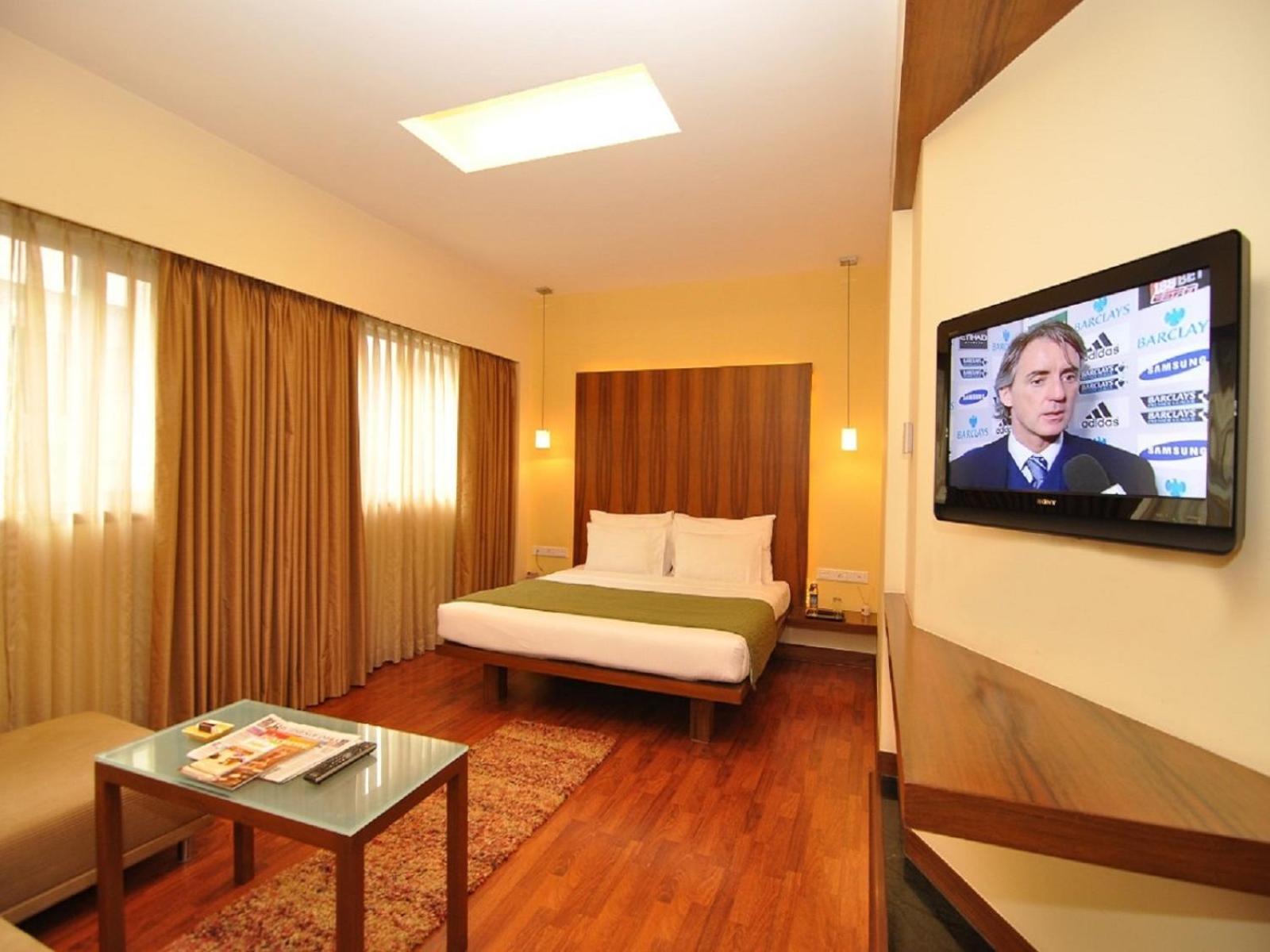 Studio Estique 3* Pune