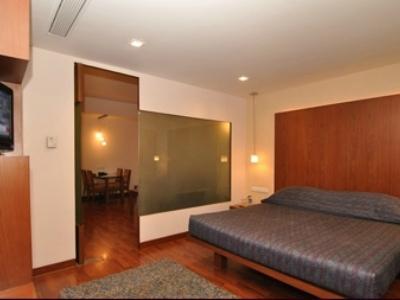 Studio Estique 3*