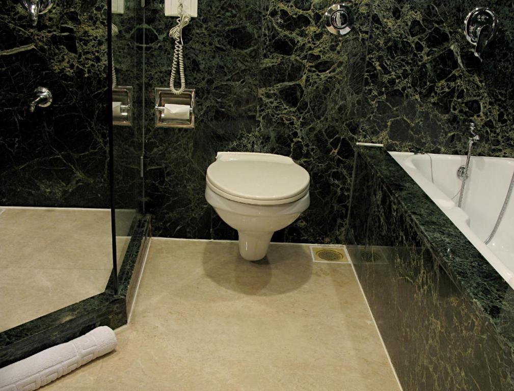 Hotel Studio Estique 3*